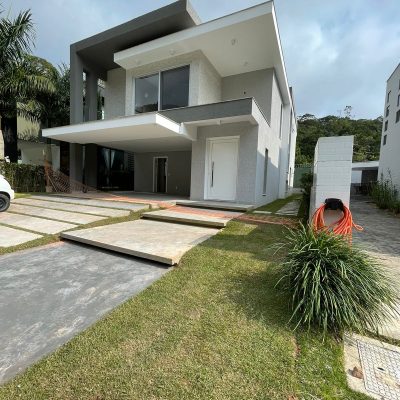 b604774d-6be0-4427-982e-29a0fe5f2df8